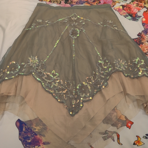 Y2K Fairy Skirt - Picture 2 of 3
